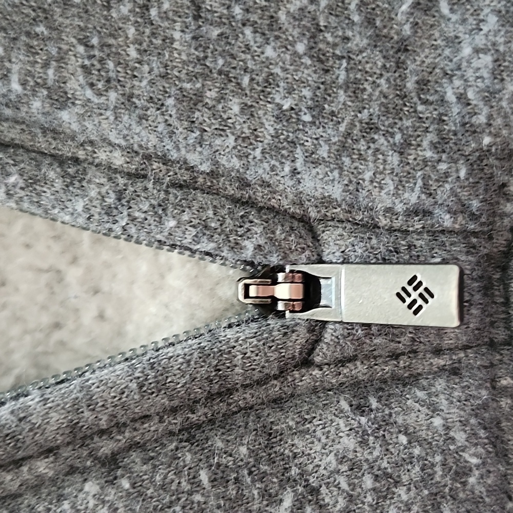 Columbia Men’s 1/4 Zip Pullover Large Tall  pre-loved MSRP  new it was $89.00. - Picture 5 of 5